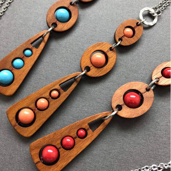 pop trio necklaces in three colors